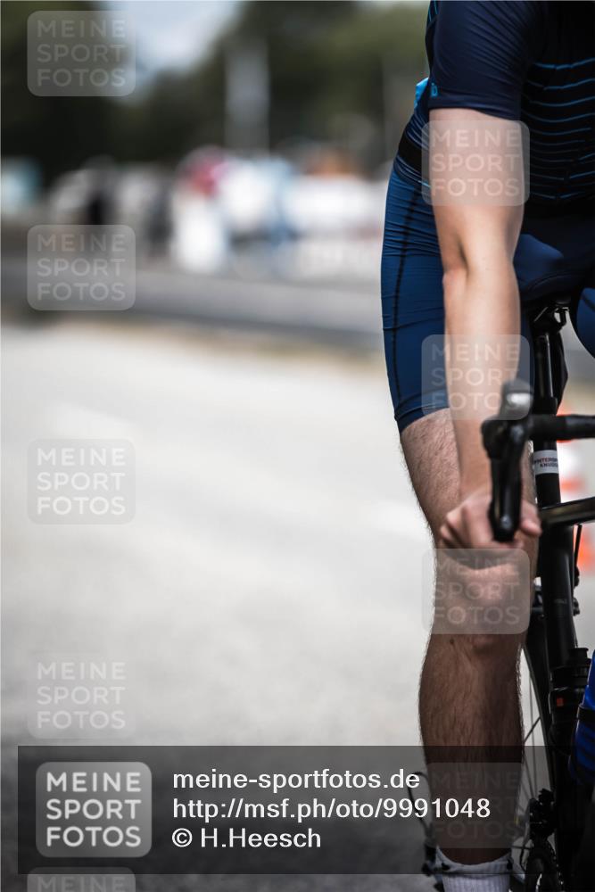 16.08.2026 - KN Förde Triathlon 2026 H.Heesch http://msf.ph/oto/9991048 16.08.2026 13:35:47 Radfahren  meine-sportfotos.de
