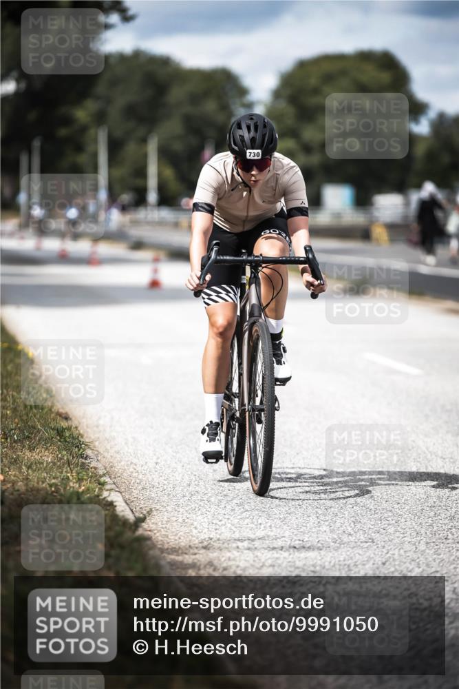 16.08.2026 - KN Förde Triathlon 2026 H.Heesch http://msf.ph/oto/9991050 16.08.2026 13:35:55 Radfahren  meine-sportfotos.de