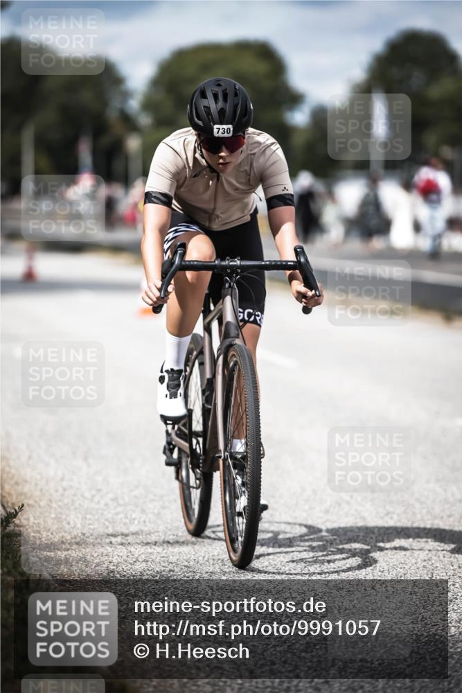 16.08.2026 - KN Förde Triathlon 2026 H.Heesch http://msf.ph/oto/9991057 16.08.2026 13:35:55 Radfahren  meine-sportfotos.de