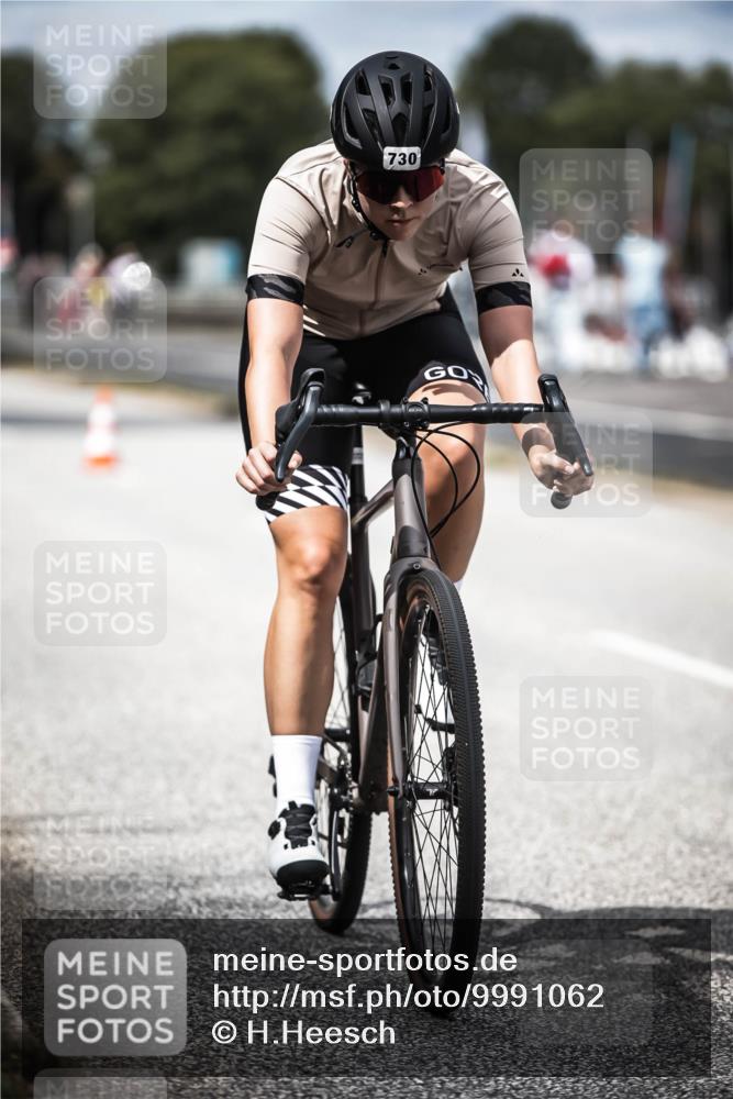 16.08.2026 - KN Förde Triathlon 2026 H.Heesch http://msf.ph/oto/9991062 16.08.2026 13:35:55 Radfahren  meine-sportfotos.de