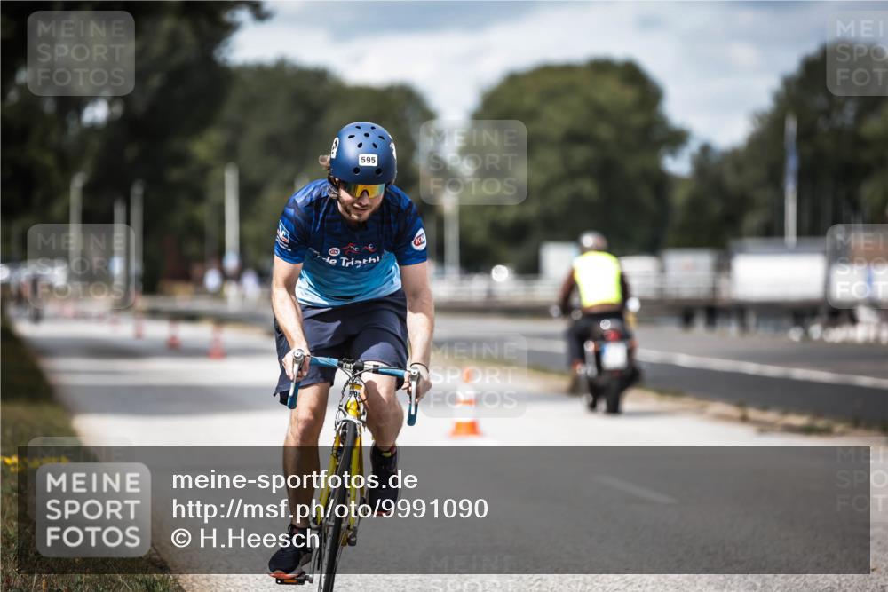 16.08.2026 - KN Förde Triathlon 2026 H.Heesch http://msf.ph/oto/9991090 16.08.2026 13:36:33 Radfahren  meine-sportfotos.de
