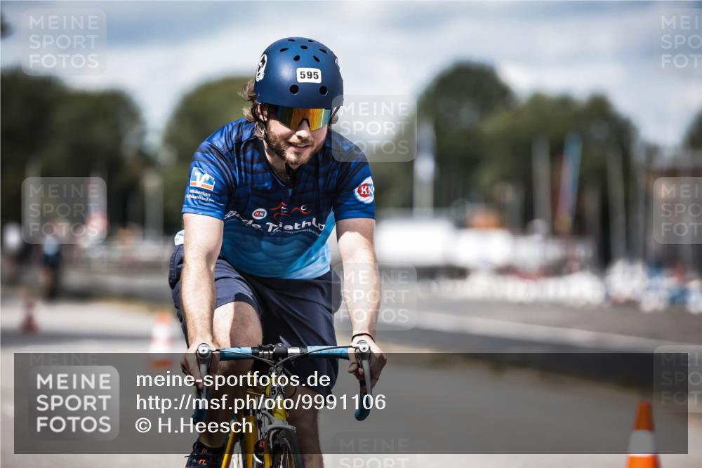 16.08.2026 - KN Förde Triathlon 2026 H.Heesch http://msf.ph/oto/9991106 16.08.2026 13:36:33 Radfahren  meine-sportfotos.de