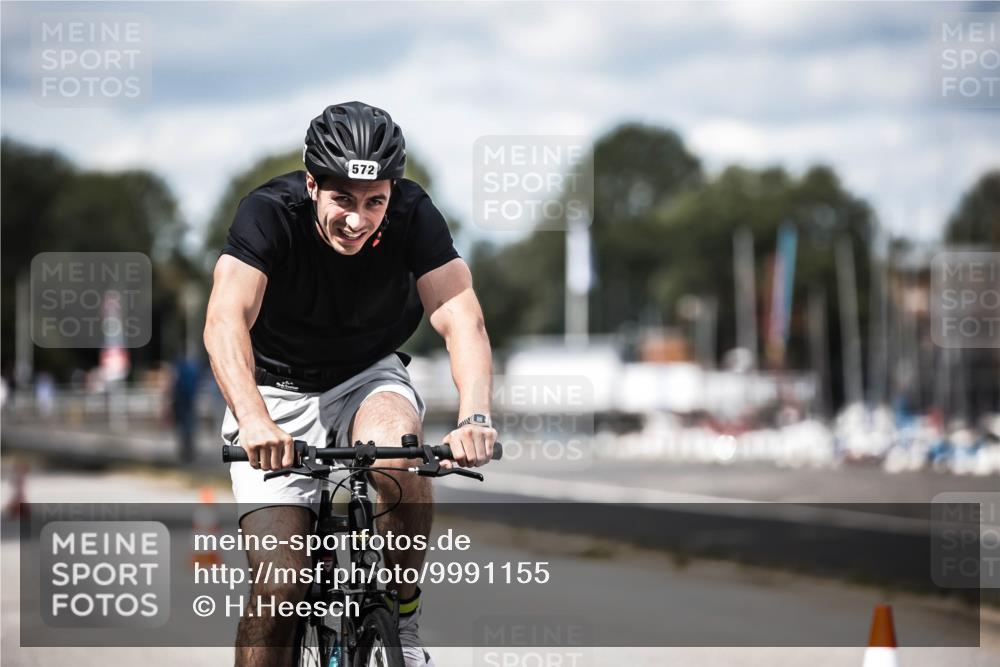 16.08.2026 - KN Förde Triathlon 2026 H.Heesch http://msf.ph/oto/9991155 16.08.2026 13:37:07 Radfahren  meine-sportfotos.de