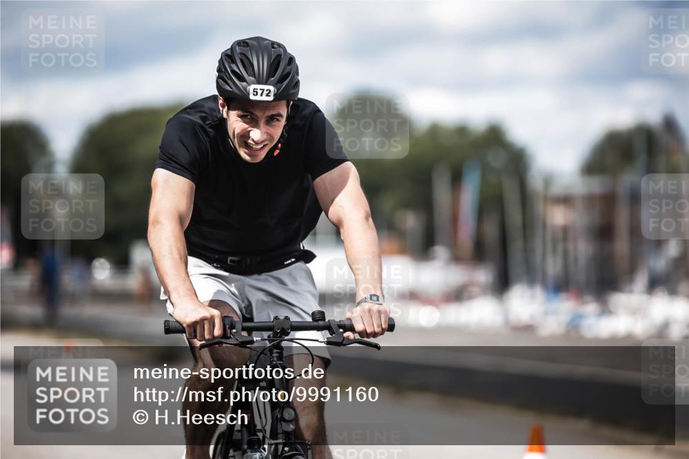 16.08.2026 - KN Förde Triathlon 2026 H.Heesch http://msf.ph/oto/9991160 16.08.2026 13:37:08 Radfahren  meine-sportfotos.de