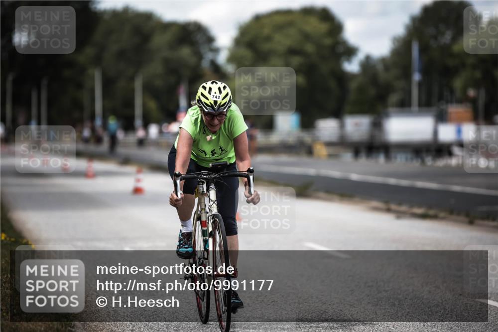 16.08.2026 - KN Förde Triathlon 2026 H.Heesch http://msf.ph/oto/9991177 16.08.2026 13:37:46 Radfahren 717 meine-sportfotos.de