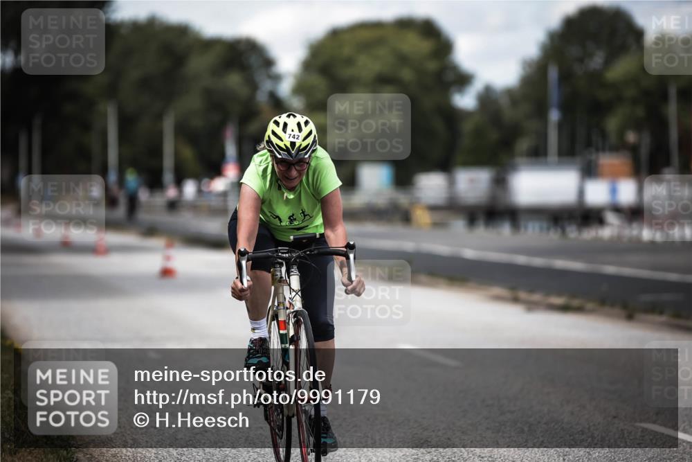 16.08.2026 - KN Förde Triathlon 2026 H.Heesch http://msf.ph/oto/9991179 16.08.2026 13:37:47 Radfahren 717 meine-sportfotos.de