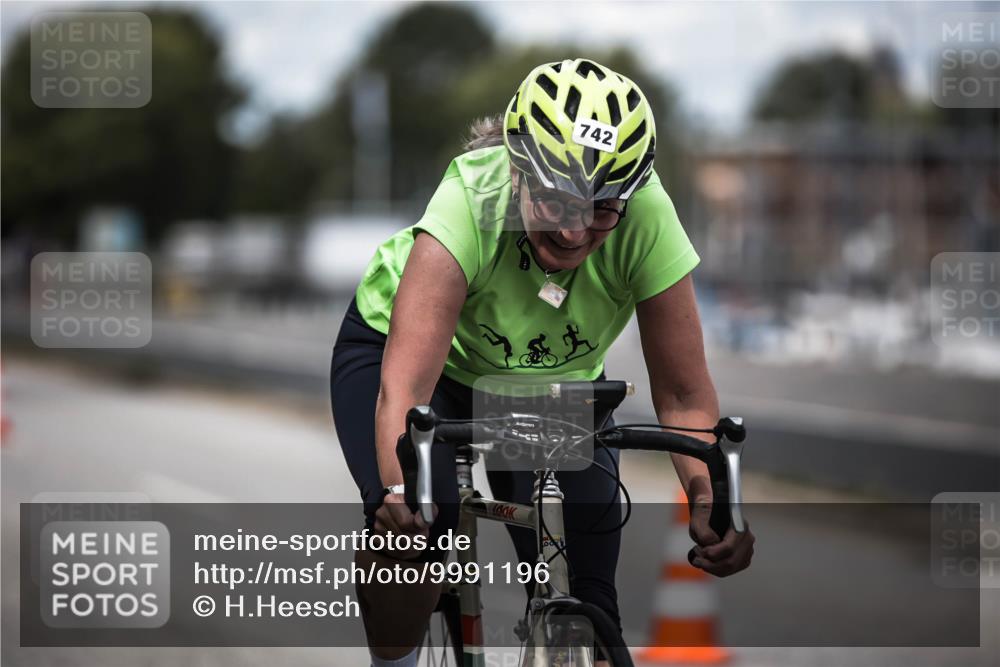 16.08.2026 - KN Förde Triathlon 2026 H.Heesch http://msf.ph/oto/9991196 16.08.2026 13:37:47 Radfahren 717 meine-sportfotos.de