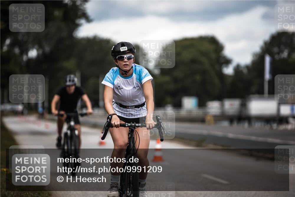 16.08.2026 - KN Förde Triathlon 2026 H.Heesch http://msf.ph/oto/9991209 16.08.2026 13:38:24 Radfahren  meine-sportfotos.de