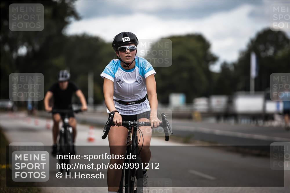 16.08.2026 - KN Förde Triathlon 2026 H.Heesch http://msf.ph/oto/9991212 16.08.2026 13:38:24 Radfahren  meine-sportfotos.de