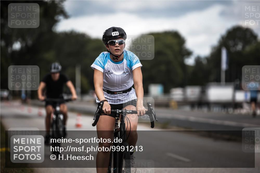 16.08.2026 - KN Förde Triathlon 2026 H.Heesch http://msf.ph/oto/9991213 16.08.2026 13:38:24 Radfahren  meine-sportfotos.de