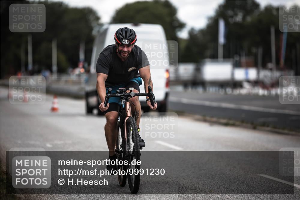 16.08.2026 - KN Förde Triathlon 2026 H.Heesch http://msf.ph/oto/9991230 16.08.2026 13:39:09 Radfahren  meine-sportfotos.de