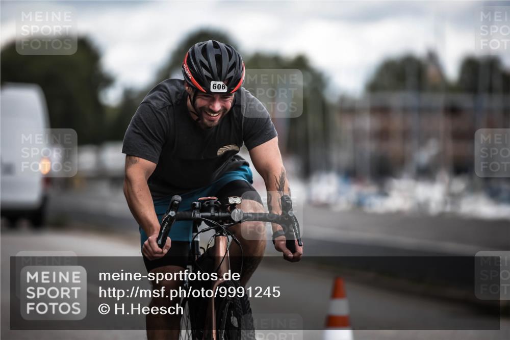 16.08.2026 - KN Förde Triathlon 2026 H.Heesch http://msf.ph/oto/9991245 16.08.2026 13:39:10 Radfahren  meine-sportfotos.de