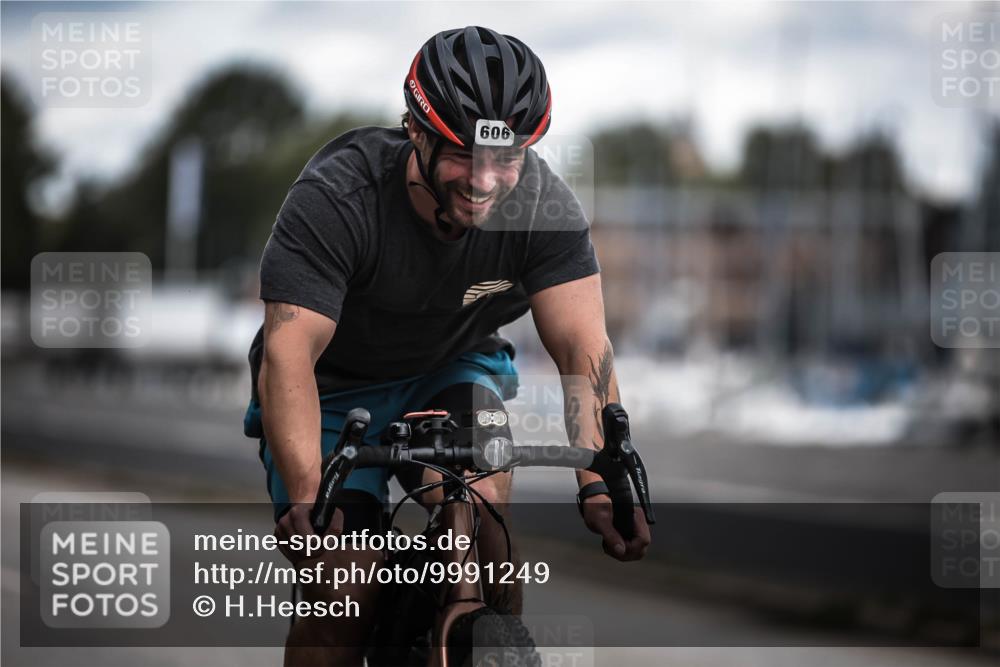 16.08.2026 - KN Förde Triathlon 2026 H.Heesch http://msf.ph/oto/9991249 16.08.2026 13:39:10 Radfahren  meine-sportfotos.de
