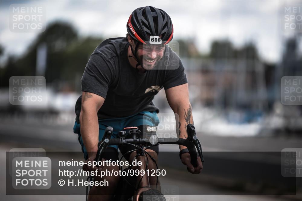 16.08.2026 - KN Förde Triathlon 2026 H.Heesch http://msf.ph/oto/9991250 16.08.2026 13:39:10 Radfahren  meine-sportfotos.de