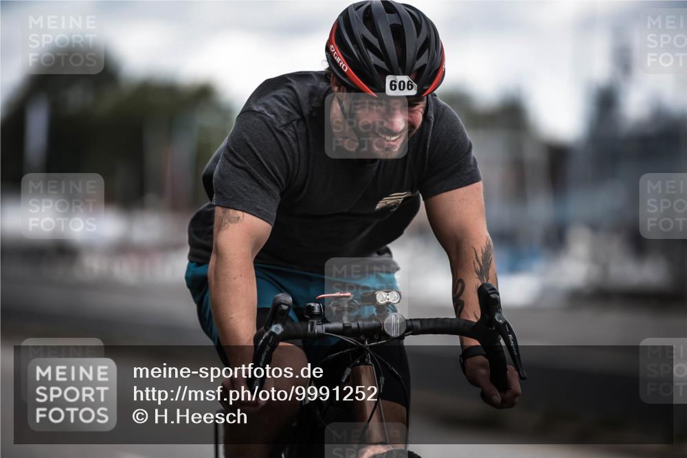 16.08.2026 - KN Förde Triathlon 2026 H.Heesch http://msf.ph/oto/9991252 16.08.2026 13:39:10 Radfahren  meine-sportfotos.de