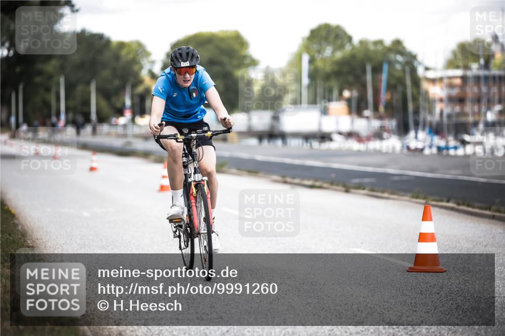 16.08.2026 - KN Förde Triathlon 2026 H.Heesch http://msf.ph/oto/9991260 16.08.2026 13:40:51 Radfahren  meine-sportfotos.de