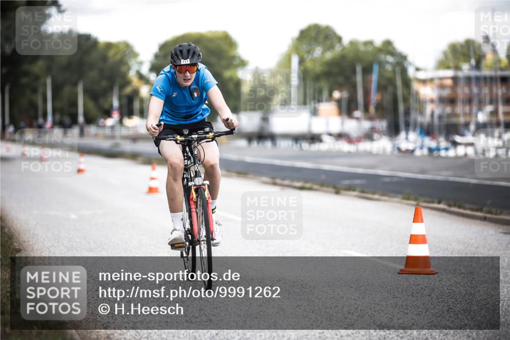 16.08.2026 - KN Förde Triathlon 2026 H.Heesch http://msf.ph/oto/9991262 16.08.2026 13:40:51 Radfahren  meine-sportfotos.de