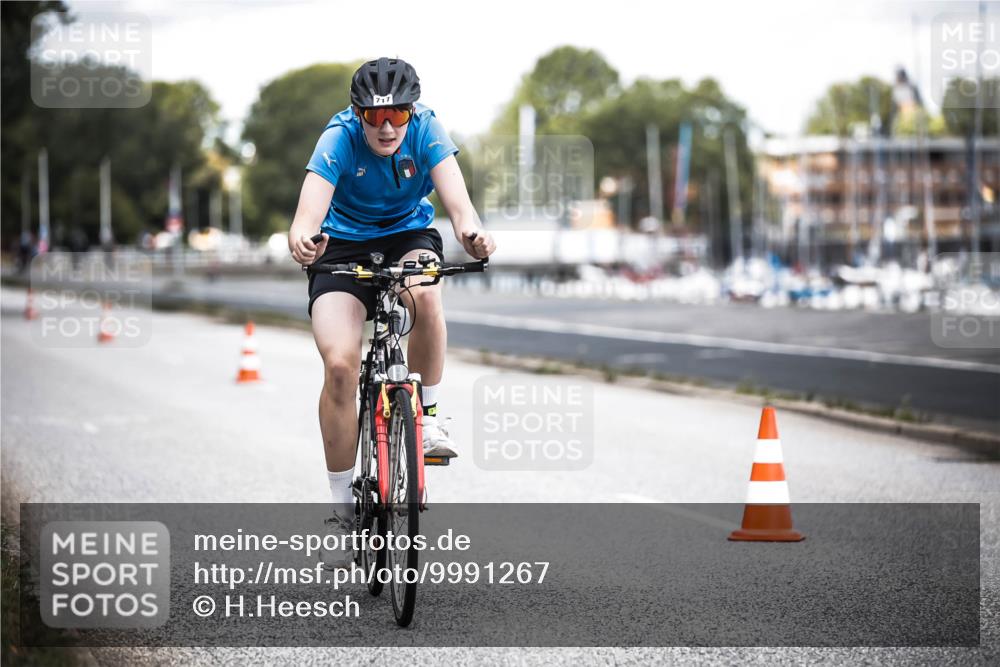 16.08.2026 - KN Förde Triathlon 2026 H.Heesch http://msf.ph/oto/9991267 16.08.2026 13:40:51 Radfahren  meine-sportfotos.de