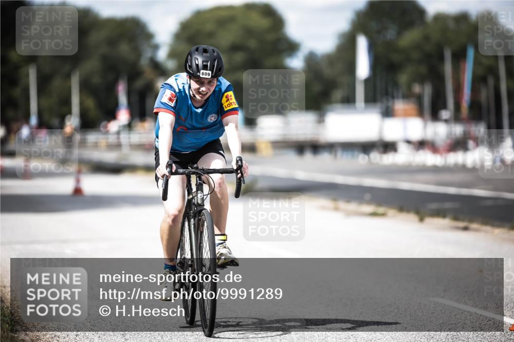 16.08.2026 - KN Förde Triathlon 2026 H.Heesch http://msf.ph/oto/9991289 16.08.2026 13:44:45 Radfahren  meine-sportfotos.de