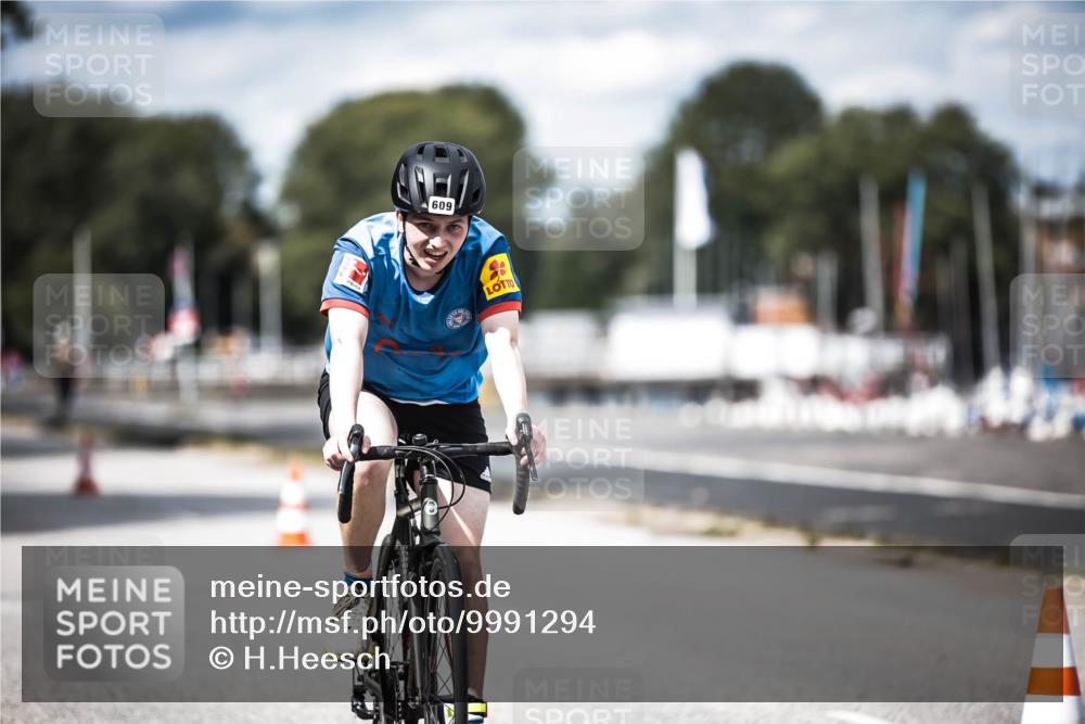 16.08.2026 - KN Förde Triathlon 2026 H.Heesch http://msf.ph/oto/9991294 16.08.2026 13:44:45 Radfahren  meine-sportfotos.de
