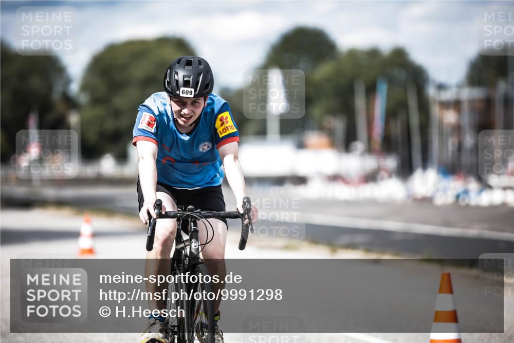 16.08.2026 - KN Förde Triathlon 2026 H.Heesch http://msf.ph/oto/9991298 16.08.2026 13:44:45 Radfahren  meine-sportfotos.de