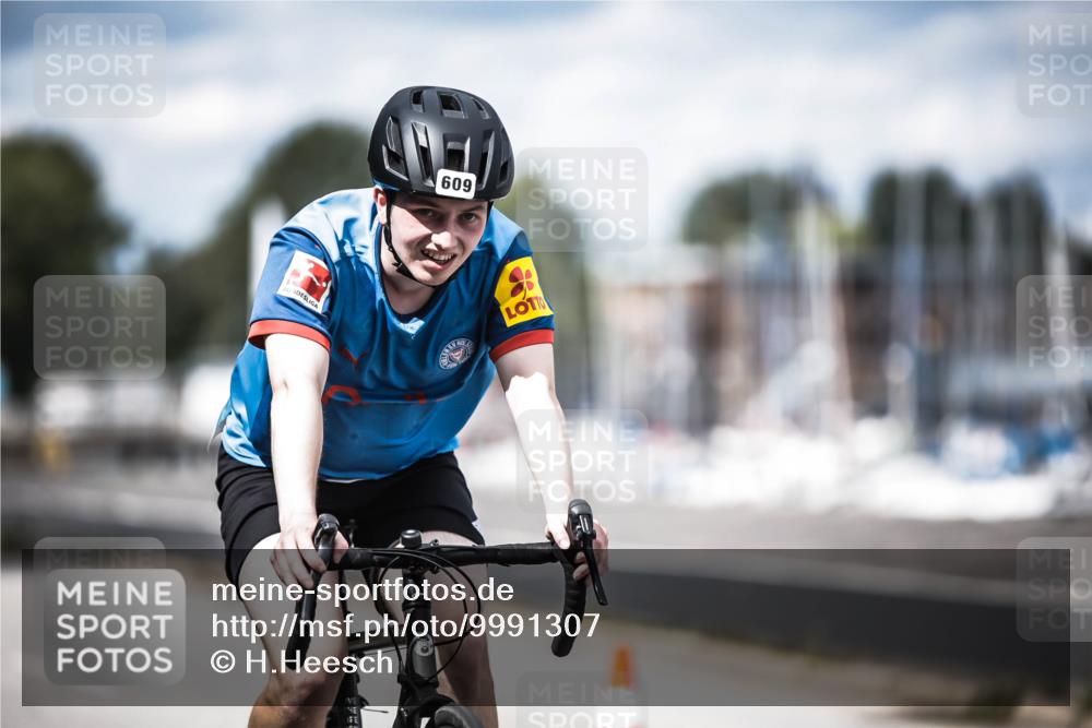 16.08.2026 - KN Förde Triathlon 2026 H.Heesch http://msf.ph/oto/9991307 16.08.2026 13:44:45 Radfahren  meine-sportfotos.de