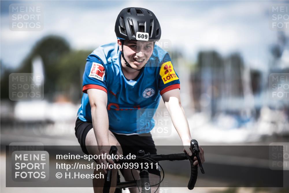 16.08.2026 - KN Förde Triathlon 2026 H.Heesch http://msf.ph/oto/9991311 16.08.2026 13:44:46 Radfahren  meine-sportfotos.de