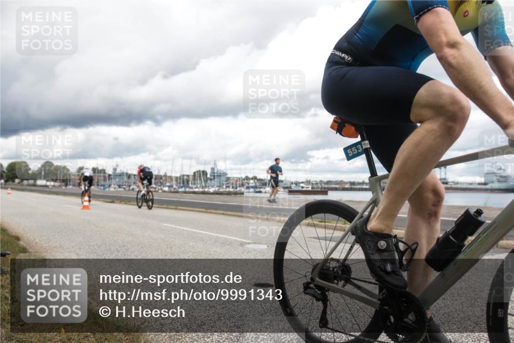 16.08.2026 - KN Förde Triathlon 2026 H.Heesch http://msf.ph/oto/9991343 16.08.2026 13:12:19 Radfahren 553, 568, 596, 701 meine-sportfotos.de