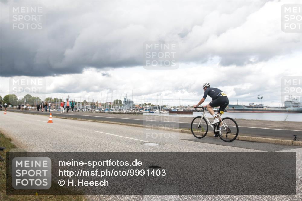 16.08.2026 - KN Förde Triathlon 2026 H.Heesch http://msf.ph/oto/9991403 16.08.2026 13:14:42 Radfahren 528, 533, 726, 739 meine-sportfotos.de