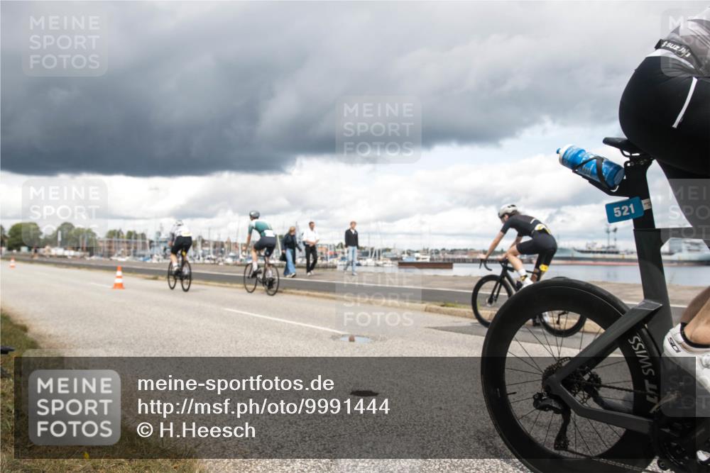16.08.2026 - KN Förde Triathlon 2026 H.Heesch http://msf.ph/oto/9991444 16.08.2026 13:16:50 Radfahren 543, 561, 713 meine-sportfotos.de