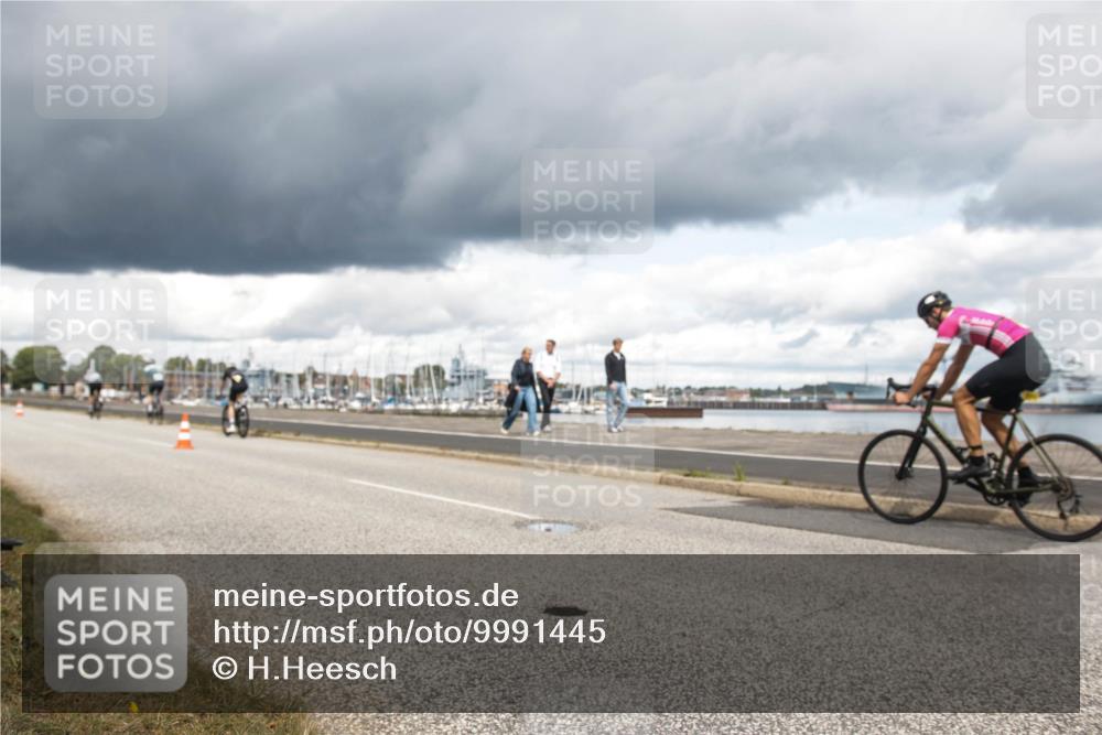 16.08.2026 - KN Förde Triathlon 2026 H.Heesch http://msf.ph/oto/9991445 16.08.2026 13:16:52 Radfahren 543, 546, 561, 583 meine-sportfotos.de