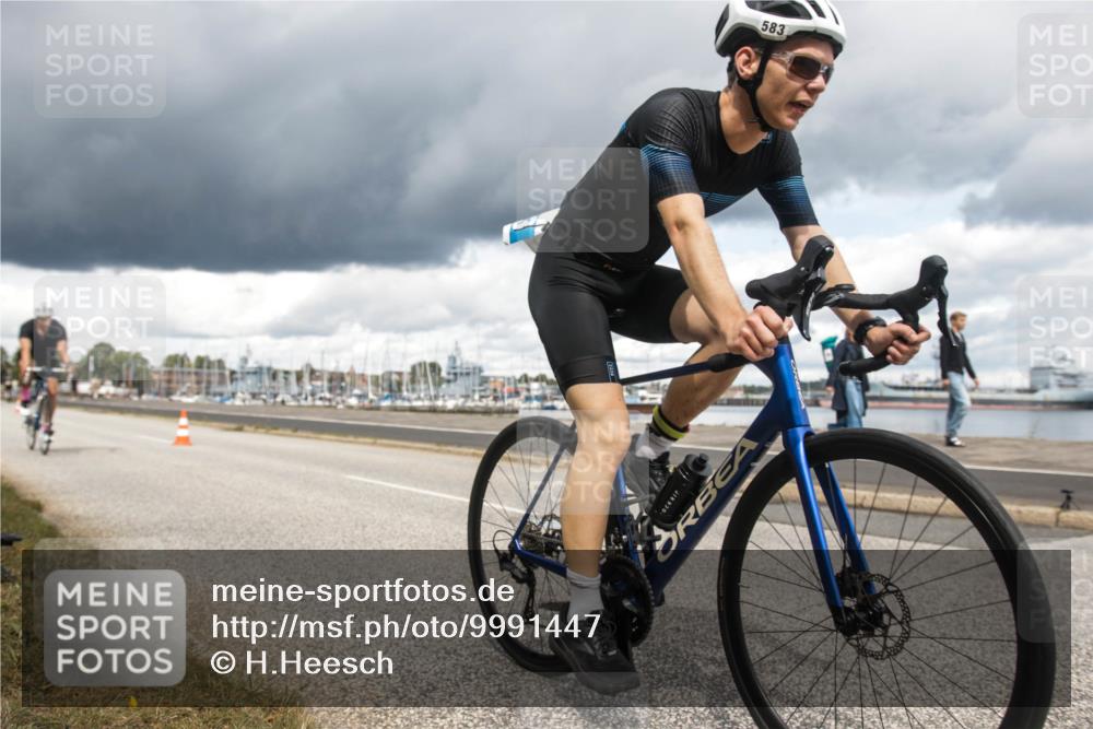 16.08.2026 - KN Förde Triathlon 2026 H.Heesch http://msf.ph/oto/9991447 16.08.2026 13:16:57 Radfahren 543, 546, 561, 583, 724 meine-sportfotos.de