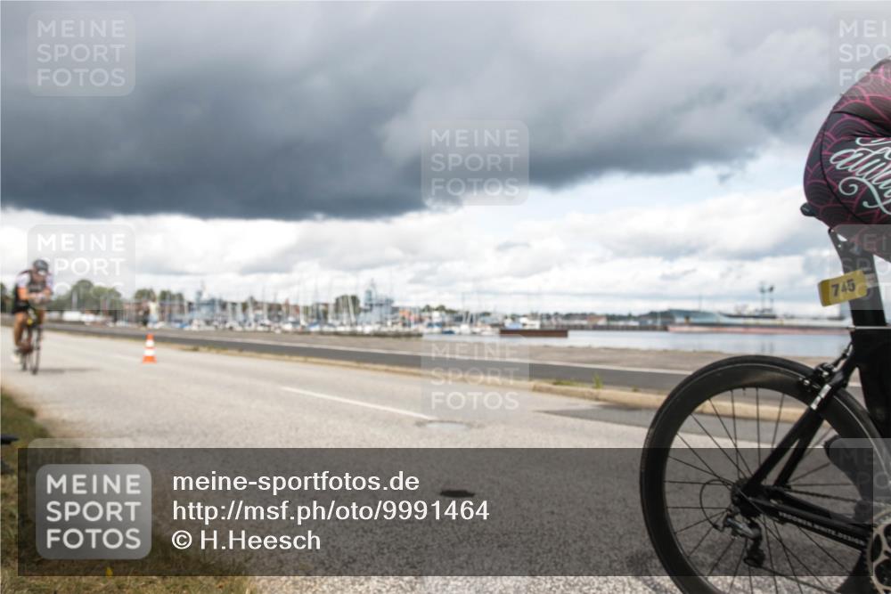 16.08.2026 - KN Förde Triathlon 2026 H.Heesch http://msf.ph/oto/9991464 16.08.2026 13:17:58 Radfahren 598, 711, 745 meine-sportfotos.de