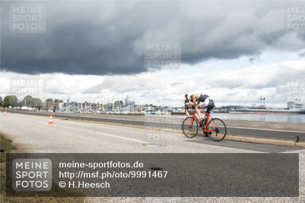 16.08.2026 - KN Förde Triathlon 2026 H.Heesch http://msf.ph/oto/9991467 16.08.2026 13:18:04 Radfahren 732 meine-sportfotos.de