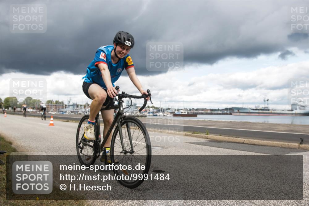 16.08.2026 - KN Förde Triathlon 2026 H.Heesch http://msf.ph/oto/9991484 16.08.2026 13:18:49 Radfahren 603, 609, 715 meine-sportfotos.de