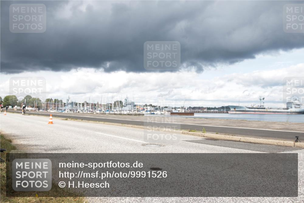 16.08.2026 - KN Förde Triathlon 2026 H.Heesch http://msf.ph/oto/9991526 16.08.2026 13:20:39 Radfahren  meine-sportfotos.de