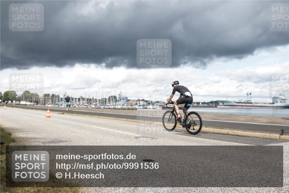 16.08.2026 - KN Förde Triathlon 2026 H.Heesch http://msf.ph/oto/9991536 16.08.2026 13:21:07 Radfahren 572, 578, 596, 722, 729, 746, 747 meine-sportfotos.de
