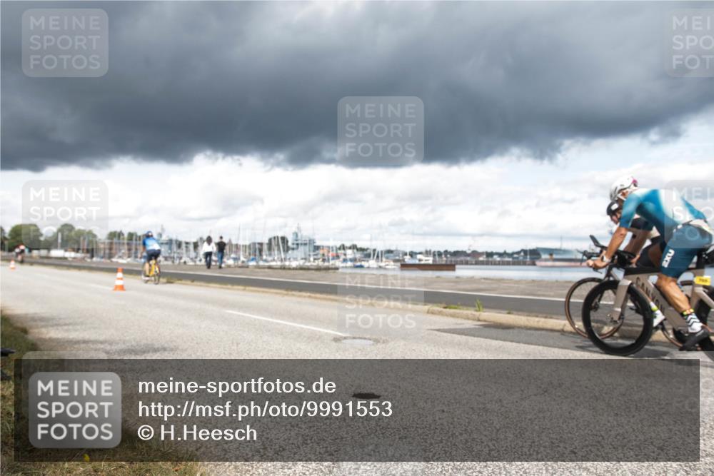 16.08.2026 - KN Förde Triathlon 2026 H.Heesch http://msf.ph/oto/9991553 16.08.2026 13:21:49 Radfahren 555 meine-sportfotos.de