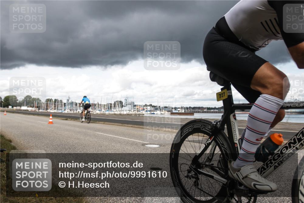 16.08.2026 - KN Förde Triathlon 2026 H.Heesch http://msf.ph/oto/9991610 16.08.2026 13:25:30 Radfahren 734 meine-sportfotos.de
