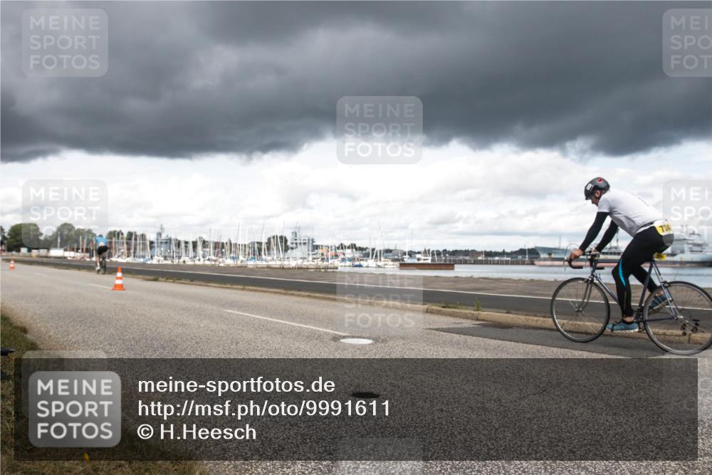 16.08.2026 - KN Förde Triathlon 2026 H.Heesch http://msf.ph/oto/9991611 16.08.2026 13:25:31 Radfahren 739 meine-sportfotos.de