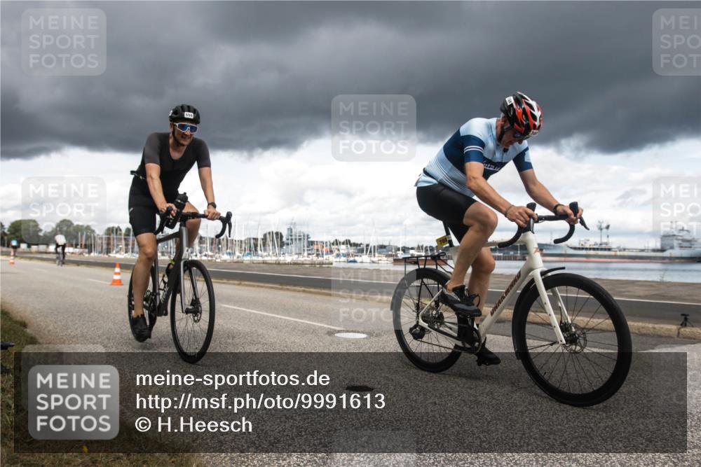 16.08.2026 - KN Förde Triathlon 2026 H.Heesch http://msf.ph/oto/9991613 16.08.2026 13:25:35 Radfahren 739 meine-sportfotos.de