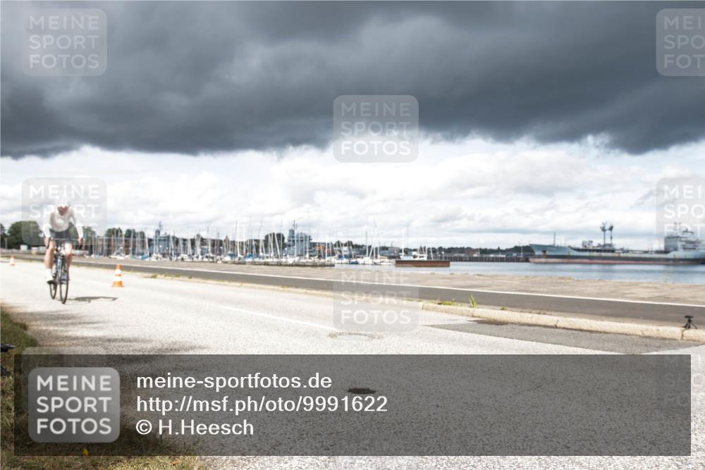 16.08.2026 - KN Förde Triathlon 2026 H.Heesch http://msf.ph/oto/9991622 16.08.2026 13:25:58 Radfahren 726 meine-sportfotos.de