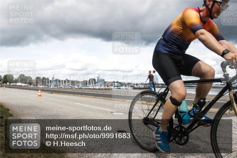 16.08.2026 - KN Förde Triathlon 2026 H.Heesch http://msf.ph/oto/9991683 16.08.2026 13:32:43 Radfahren 729 meine-sportfotos.de