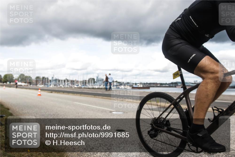 16.08.2026 - KN Förde Triathlon 2026 H.Heesch http://msf.ph/oto/9991685 16.08.2026 13:32:47 Radfahren 729 meine-sportfotos.de