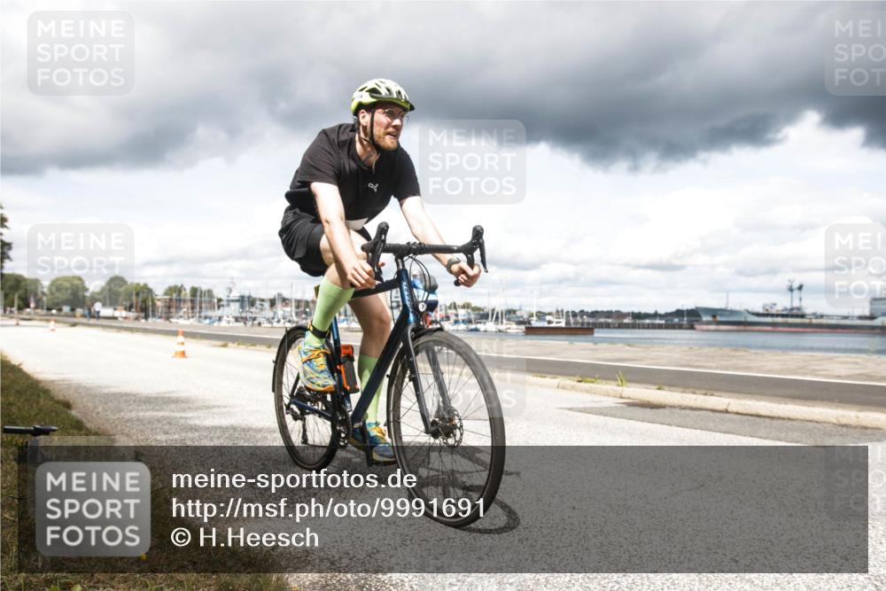 16.08.2026 - KN Förde Triathlon 2026 H.Heesch http://msf.ph/oto/9991691 16.08.2026 13:33:34 Radfahren 595 meine-sportfotos.de