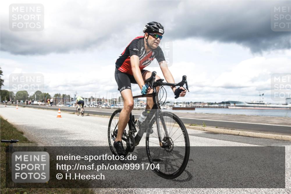 16.08.2026 - KN Förde Triathlon 2026 H.Heesch http://msf.ph/oto/9991704 16.08.2026 13:35:07 Radfahren  meine-sportfotos.de