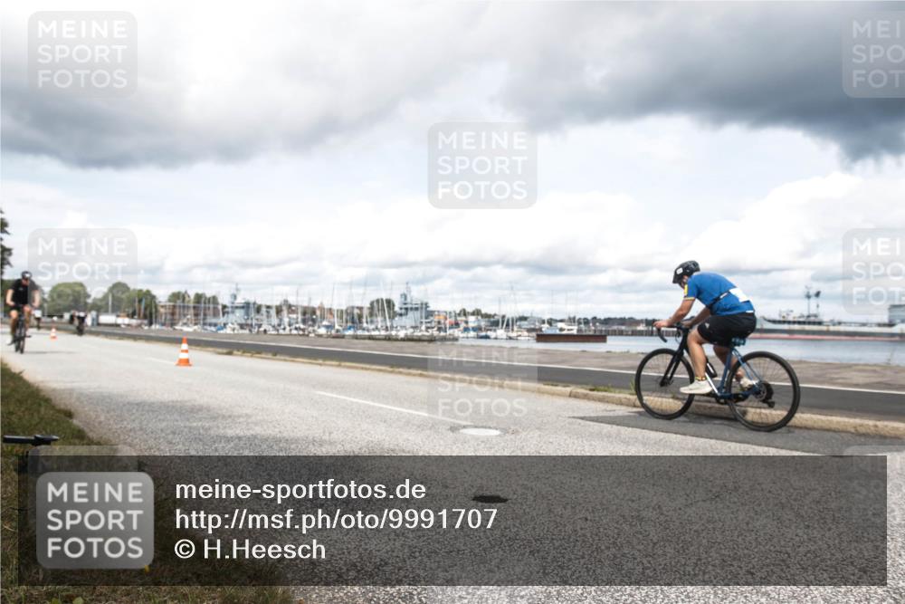 16.08.2026 - KN Förde Triathlon 2026 H.Heesch http://msf.ph/oto/9991707 16.08.2026 13:35:38 Radfahren  meine-sportfotos.de