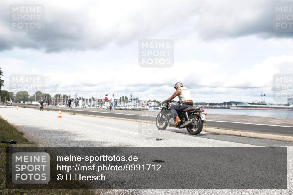 16.08.2026 - KN Förde Triathlon 2026 H.Heesch http://msf.ph/oto/9991712 16.08.2026 13:36:28 Radfahren  meine-sportfotos.de