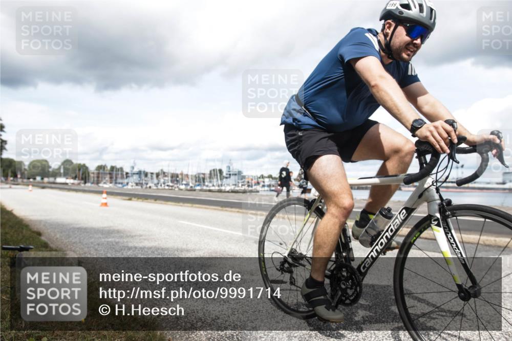 16.08.2026 - KN Förde Triathlon 2026 H.Heesch http://msf.ph/oto/9991714 16.08.2026 13:36:50 Radfahren  meine-sportfotos.de