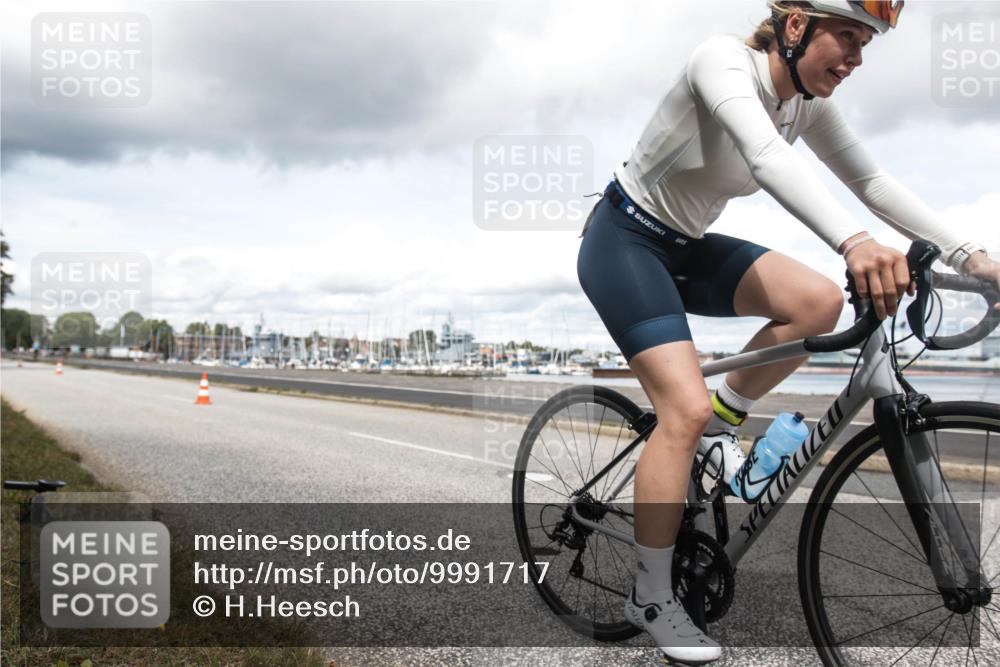 16.08.2026 - KN Förde Triathlon 2026 H.Heesch http://msf.ph/oto/9991717 16.08.2026 13:37:39 Radfahren  meine-sportfotos.de